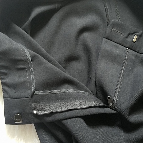 Lafayette 148 New York Pleated Crepe Pants - Picture 6 of 6